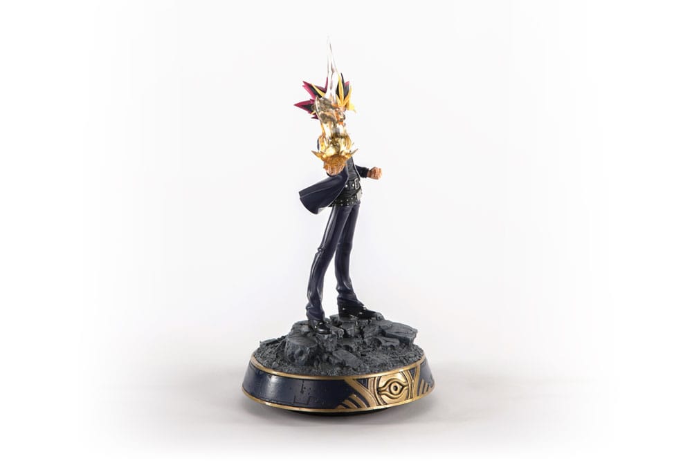 Yu-Gi-Oh! Statue Yami Yugi 31 cm
