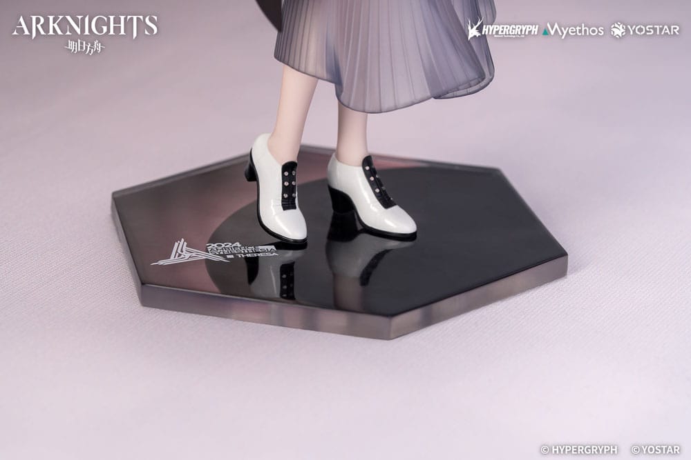 Arknights Gift+ PVC Statue 1/8 Theresa: Journey of Music Ver. 22 cm