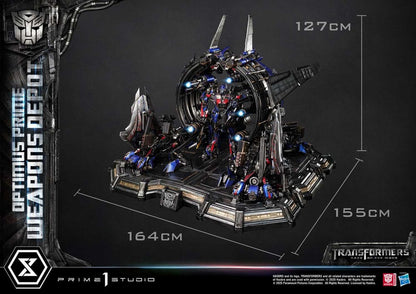 Transformers: Dark of the Moon (Film) Museum Masterline Statue Optimus Prime Weapons Depot 127 cm