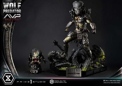 Alien vs. Predator Real Elite Masterline Series Statue 1/3 Requiem Wolf Predator 95 cm