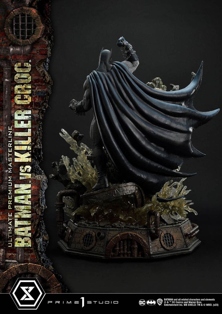Batman Ultimate Premium Masterline Series Statue Batman Versus Killer Croc Deluxe Bonus Version 71 cm